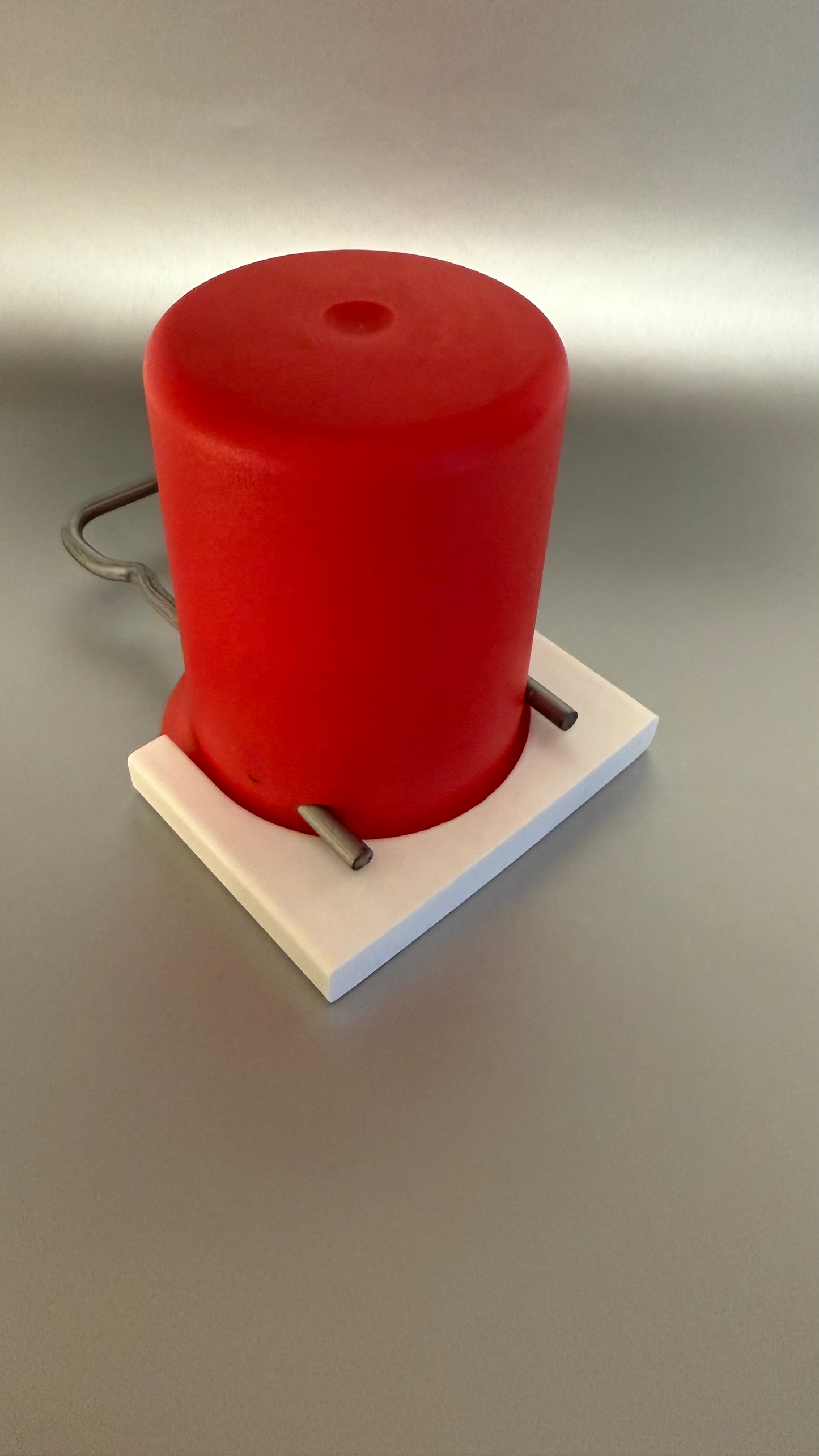 Halterung für Gasflaschen-Deckel im Gaskasten