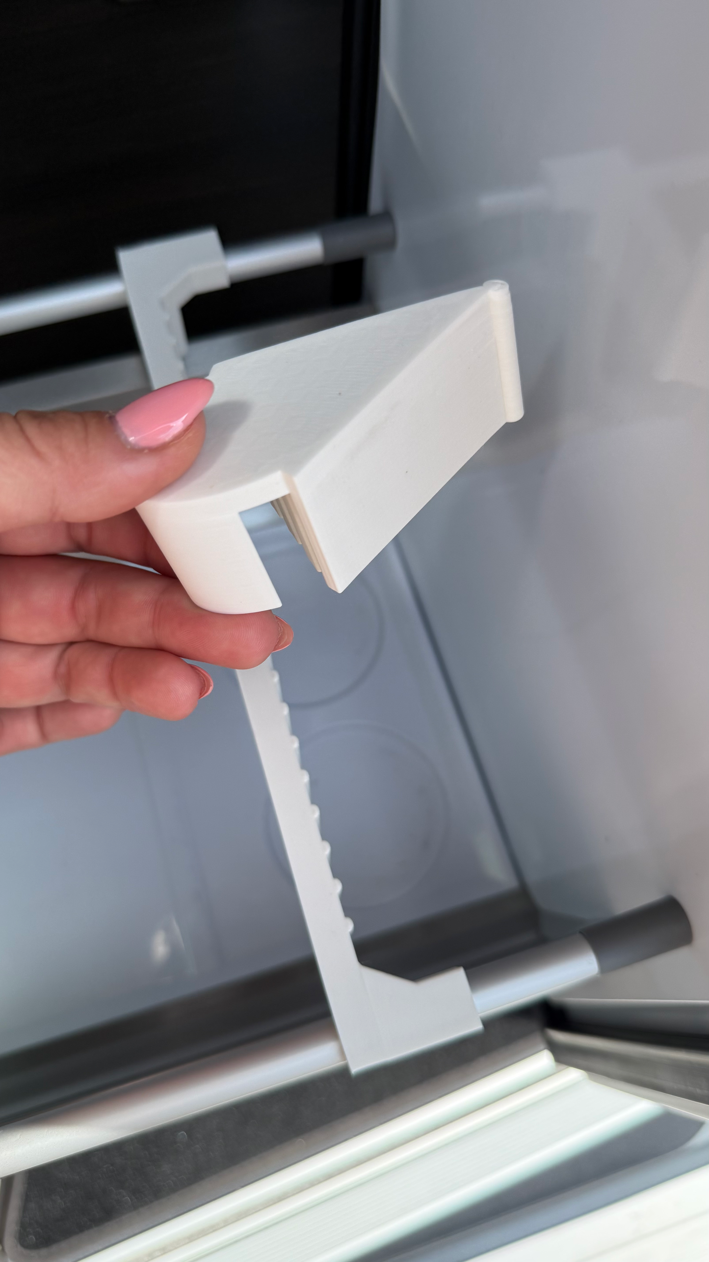 Flaschenhalter für VW Grand California Kühlschrank – verstellbar